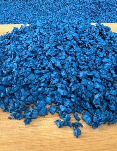 blue rubber chippings